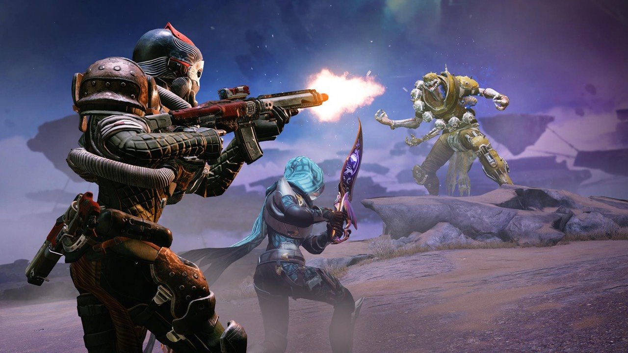 Destiny 2 combat: a fireteam of Guardians, one firing a rifle and one raising a curved blade, takes on a hulking armored enemy on a rocky plateau.